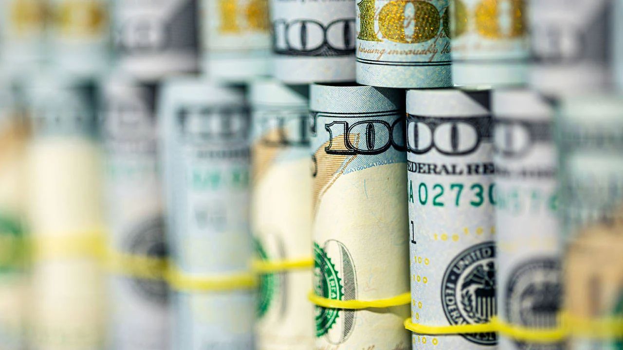 Piyasalarda dengeler değişti: Dolar yukarı yönlü, euroda geri çekilme